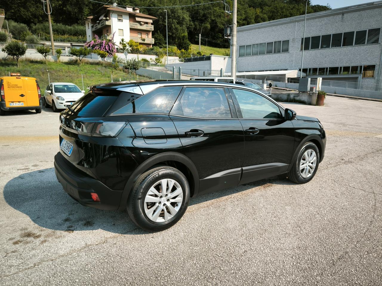 Peugeot 3008 BlueHDi 130 S&S EAT8 Active Pack