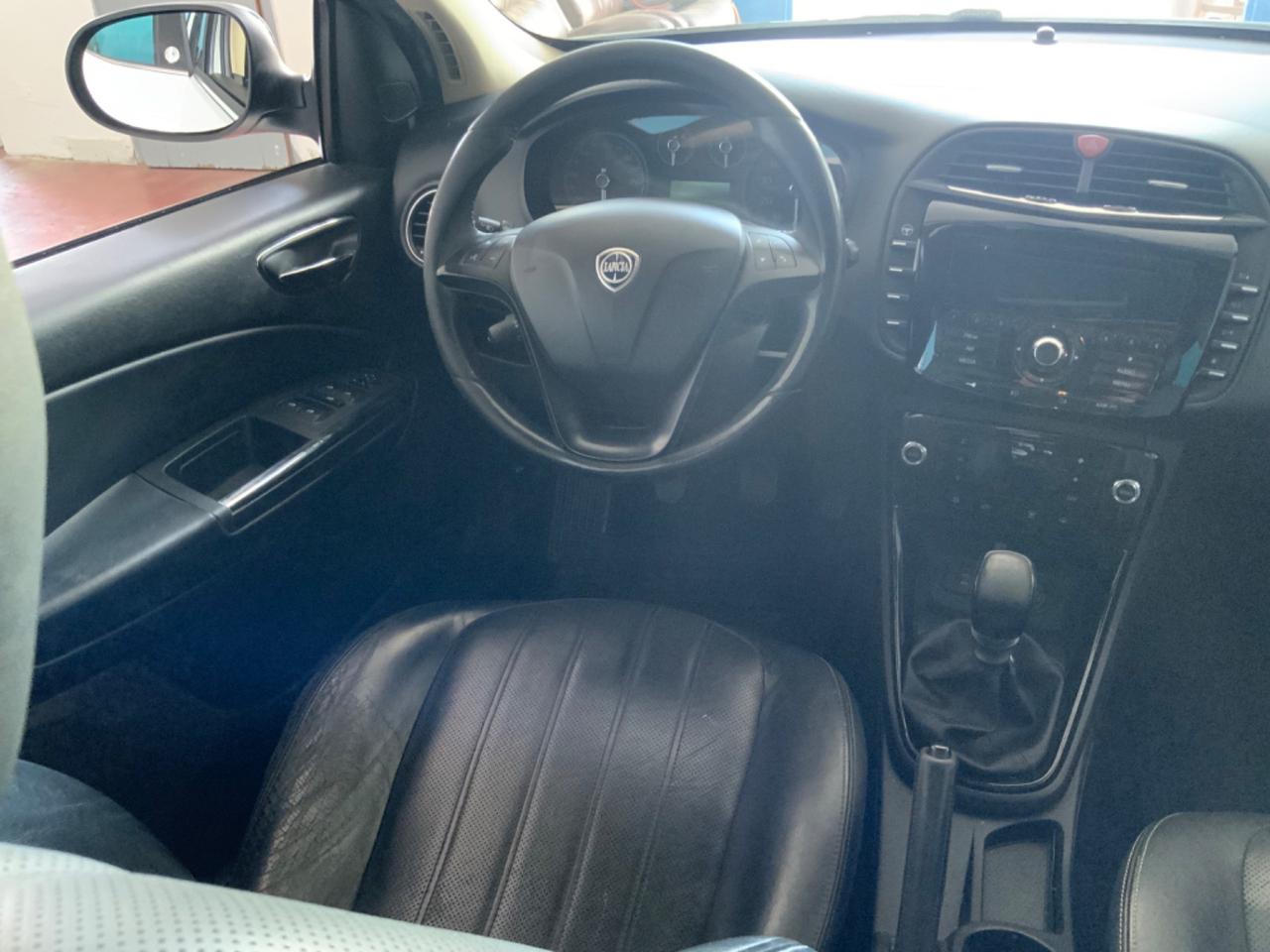Lancia Delta 1.4 T-Jet 120 CV Iron Ecochic GPL