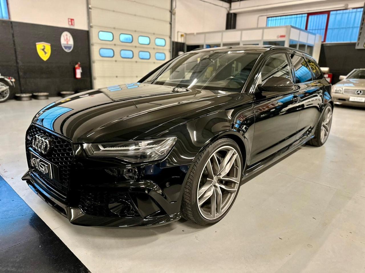 Audi A6 RS 6 Avant 4.0 TFSI quattro Performance