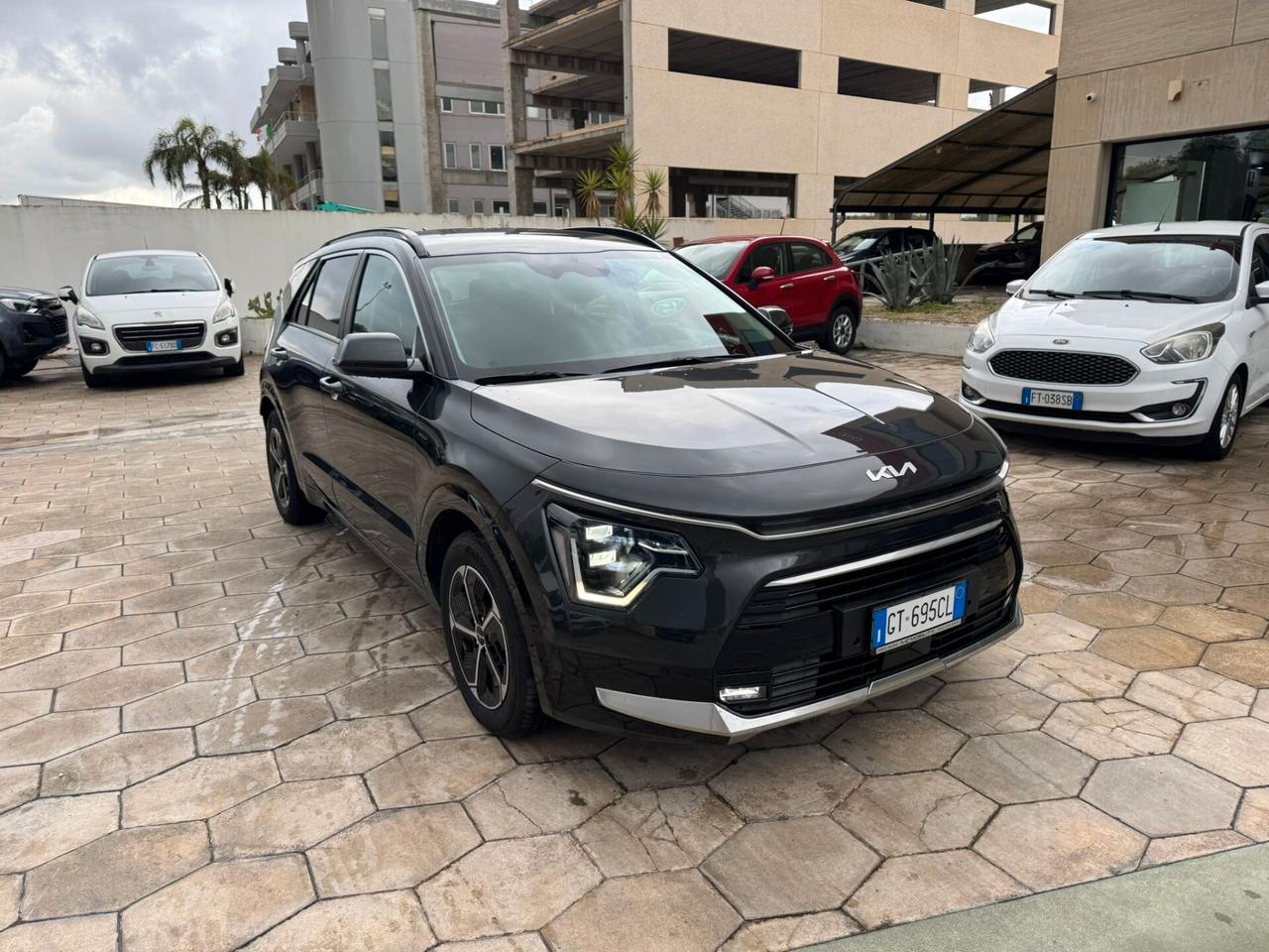 KIA NIRO 1.6 FULL HYBRID FULL OPTIONAL