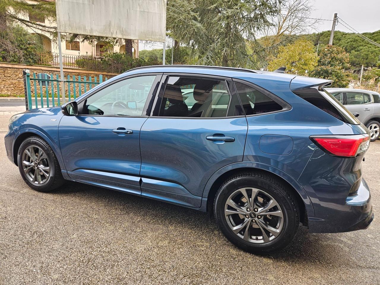 Ford Kuga 1.5 EcoBlue 120 CV aut. 2WD ST-Line Design