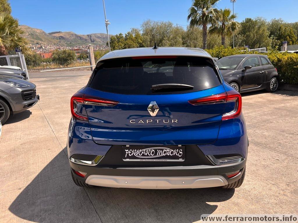Renault Captur TCe 90 CV Techno solo 20.000km a 179 euro al mese