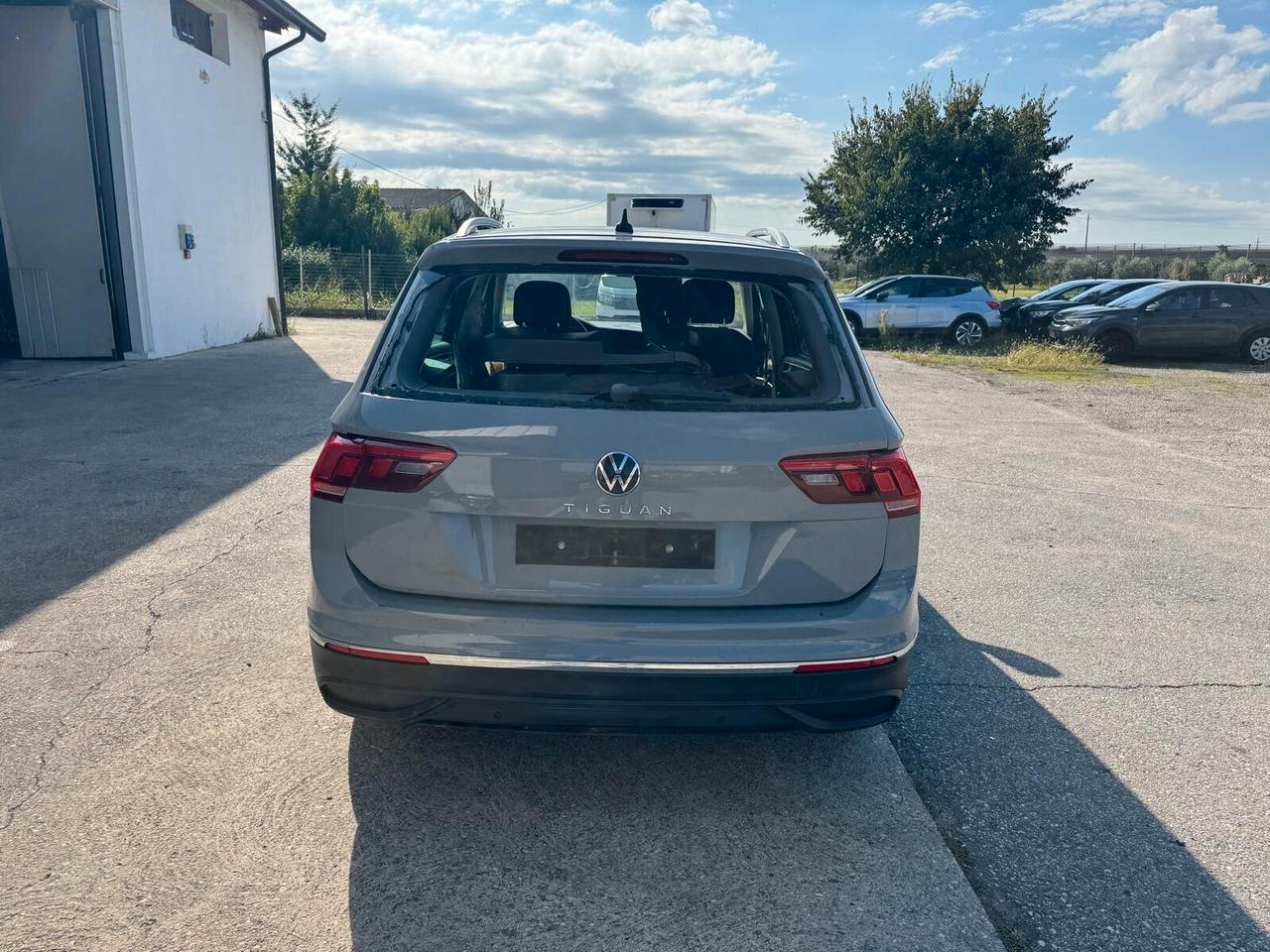 Volkswagen Tiguan 1.5 tsi 150cv NO ENGINE