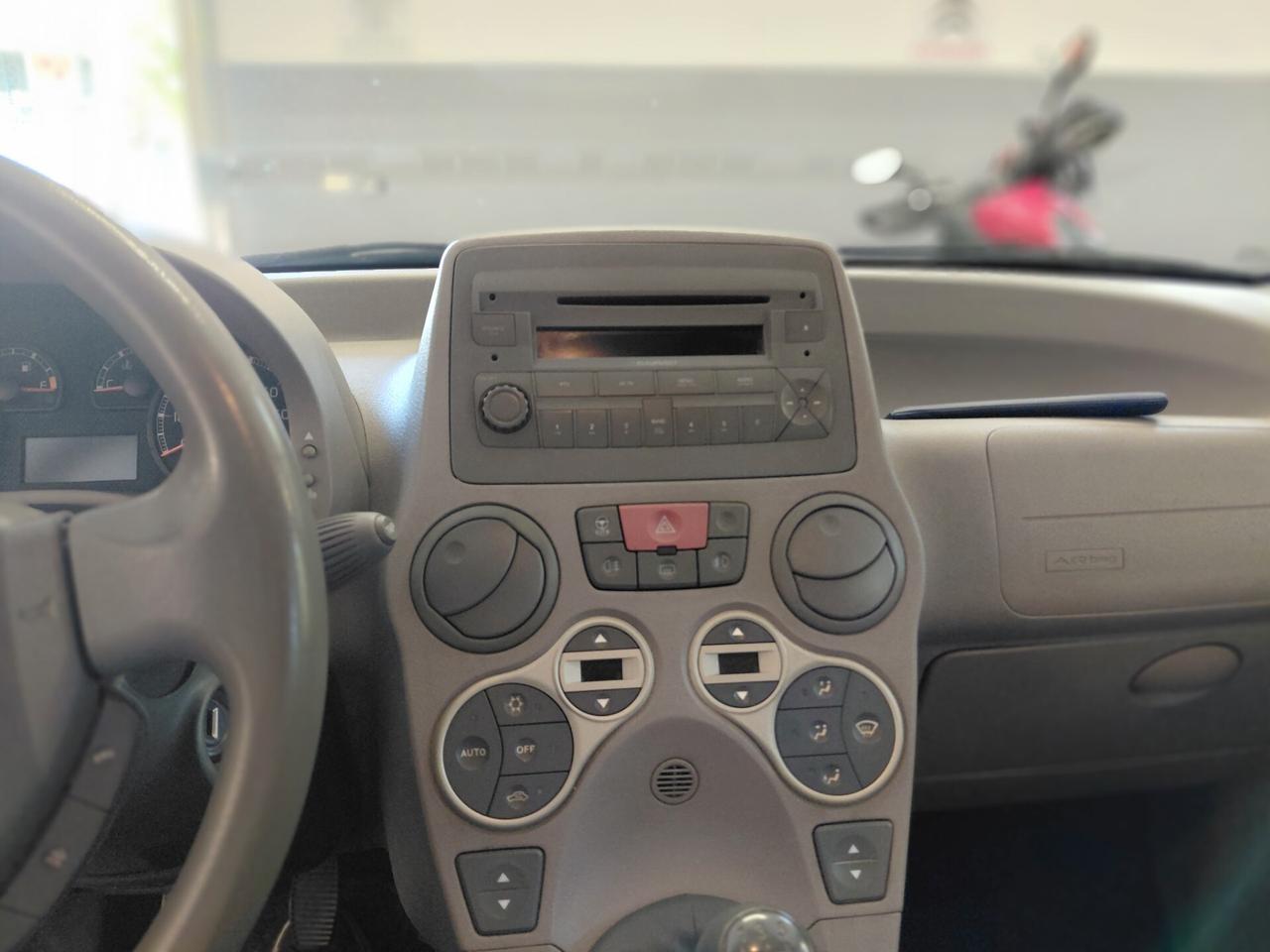 FIAT PANDA ANNO 2004 BZ 1.2 4X4 ADATTA NEOPATENTATI KM 170 MILA