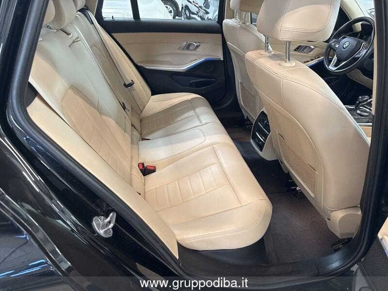 BMW Serie 3 G21 2019 Touring Diese 320d Touring mhev 48V Luxury auto