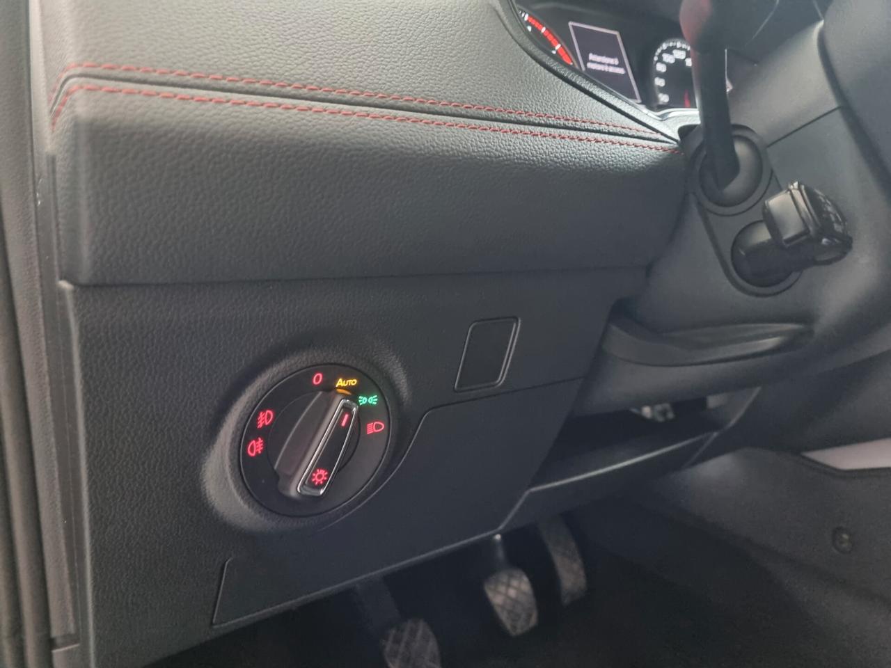 Seat Arona 1.0 TGI FR TELECAMERA, NAVI, TAGLIANDI SEAT