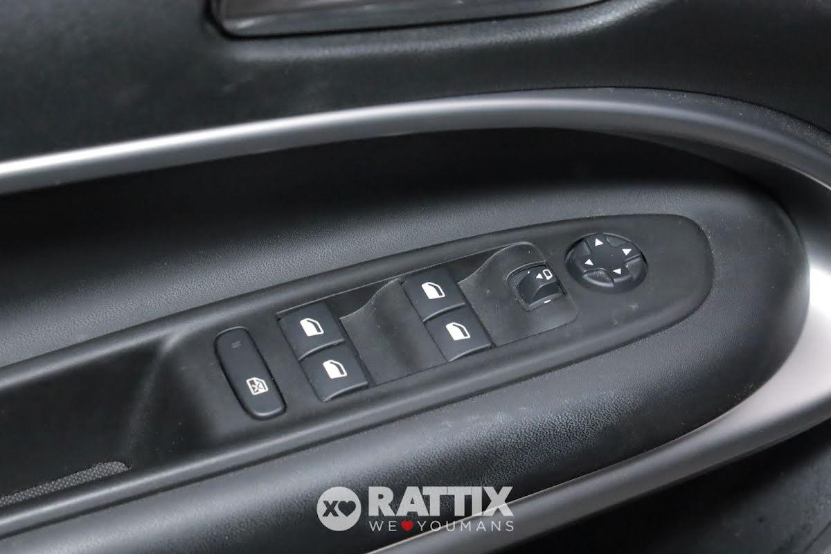 Jeep Avenger 1.2 Turbo e-Hybrid 100CV Summit e-DCT6