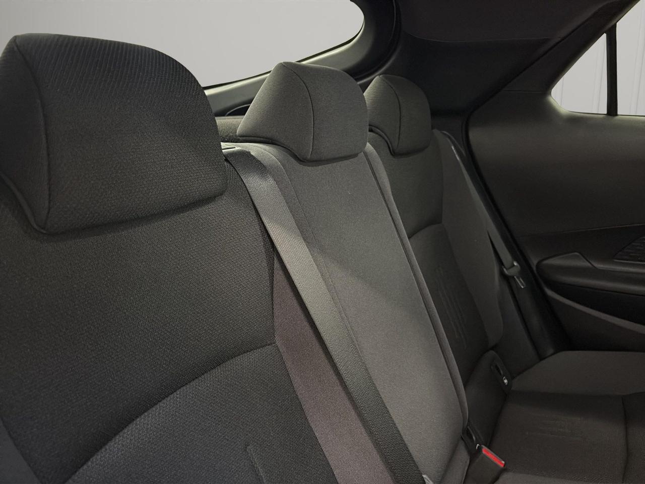 Toyota C-HR 1.8 hv Trend fwd e-cvt