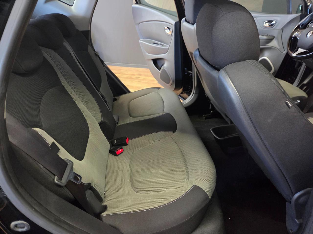 Renault Captur 0.9 tce Intens (energy r-link) 90cv E6