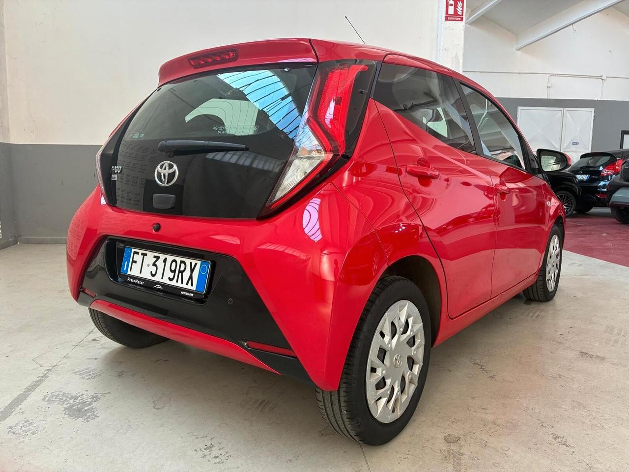 Toyota Aygo 1.0 VVT-i 72 CV 5 porte x-cool