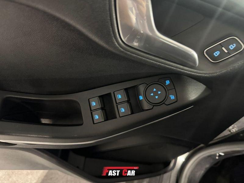 Ford Fiesta 1.0 Ecoboost Hybrid 125 CV 5 porte ST-Line