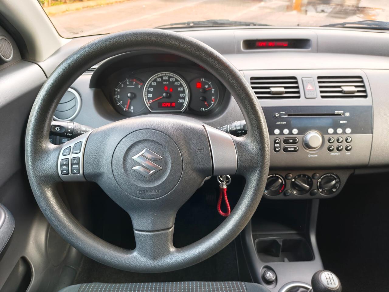 Suzuki Swift 1.3 5p. GLX