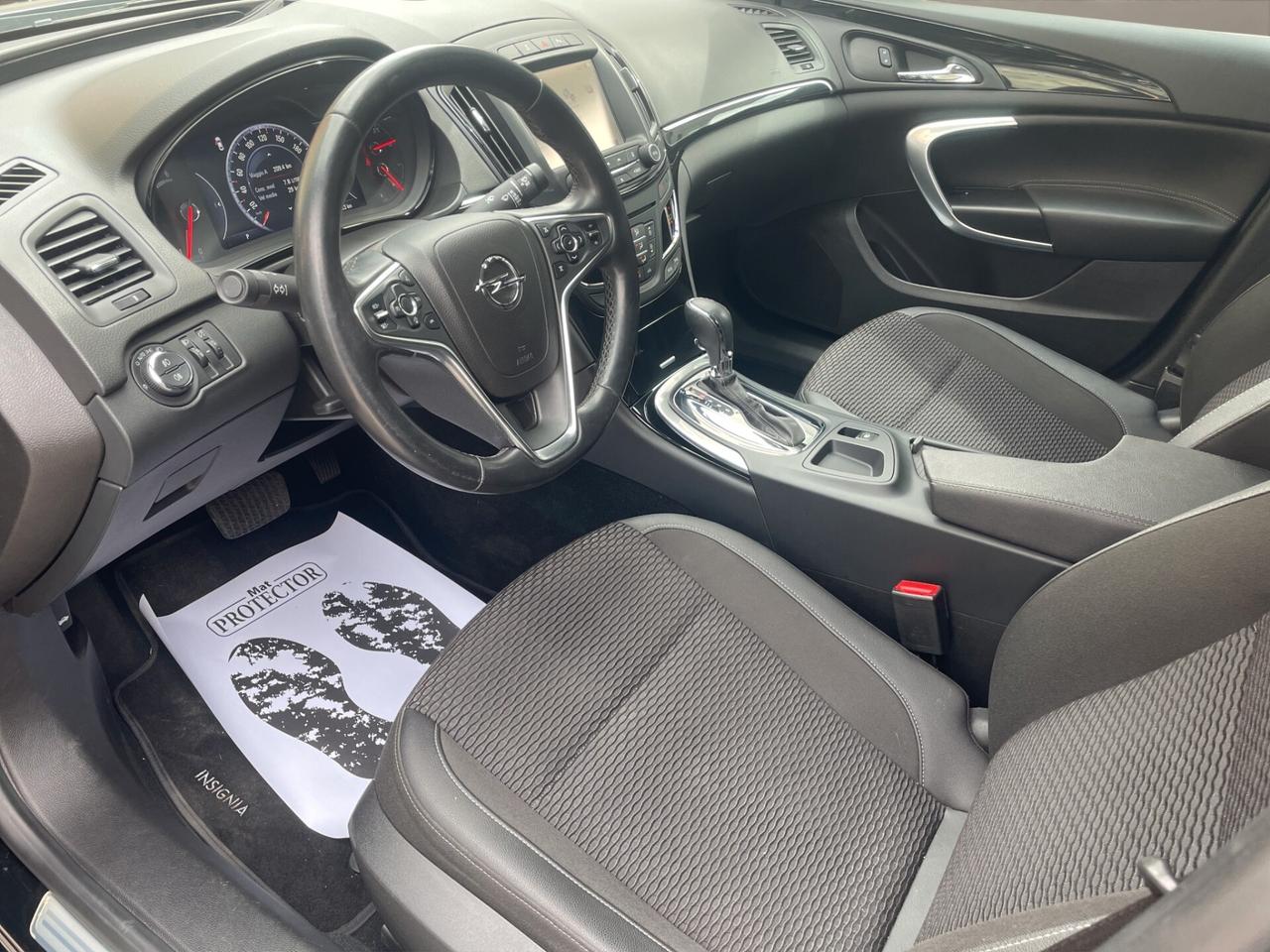 Opel Insignia AUTOMATICA - EURO 6