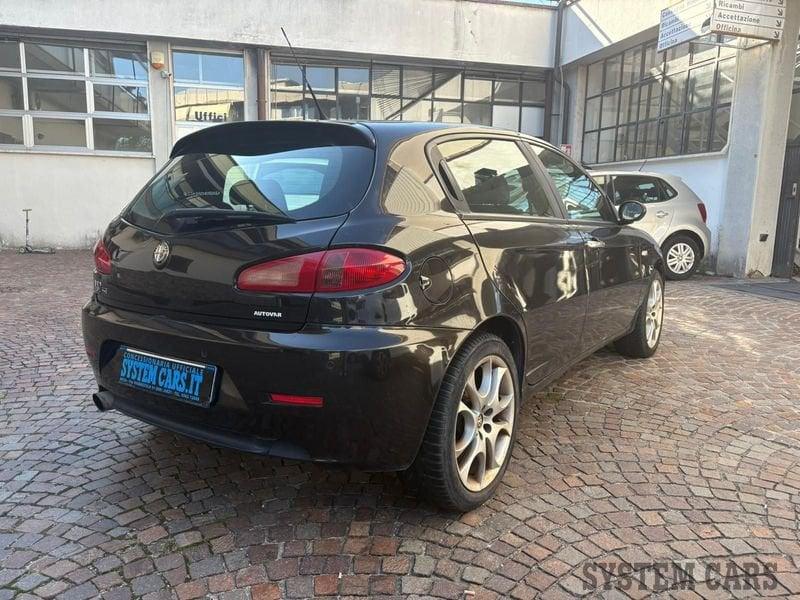 Alfa Romeo 147 147 1.6 16V TS (105) 5P - AUTO PER COMMERCIANTI NON RICONDIZIONATA