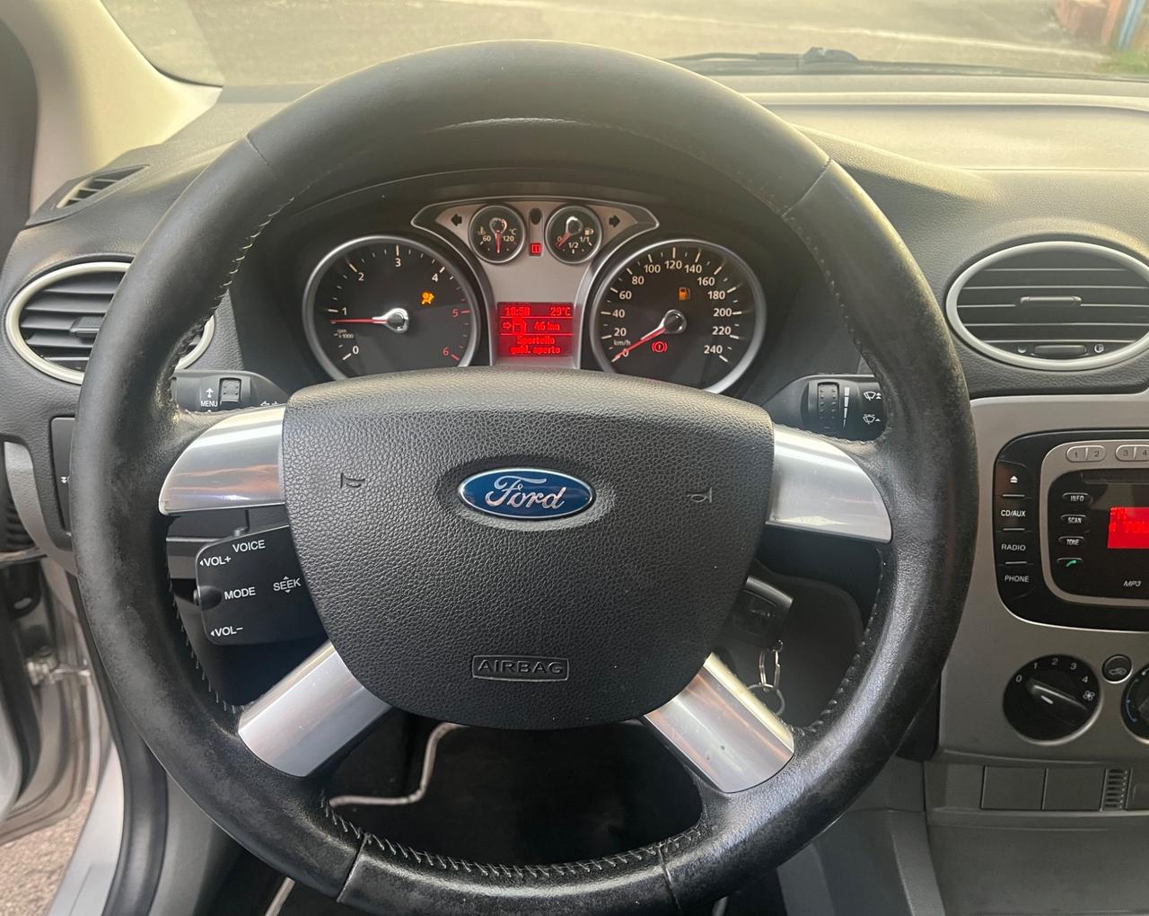 Ford Focus 1.6 Tdci 90 Cv titanium -km 289000-