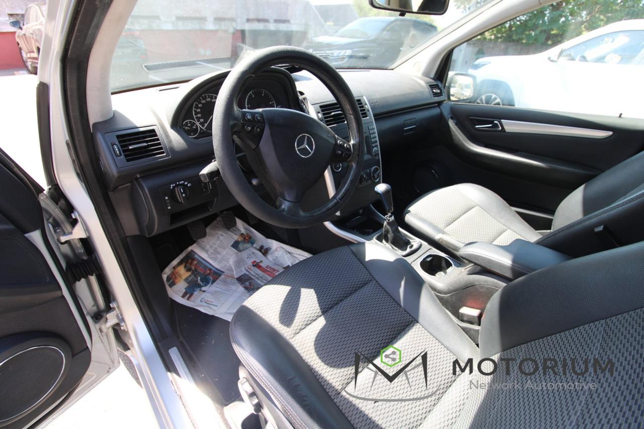 MERCEDES A 180 ELEGANCE