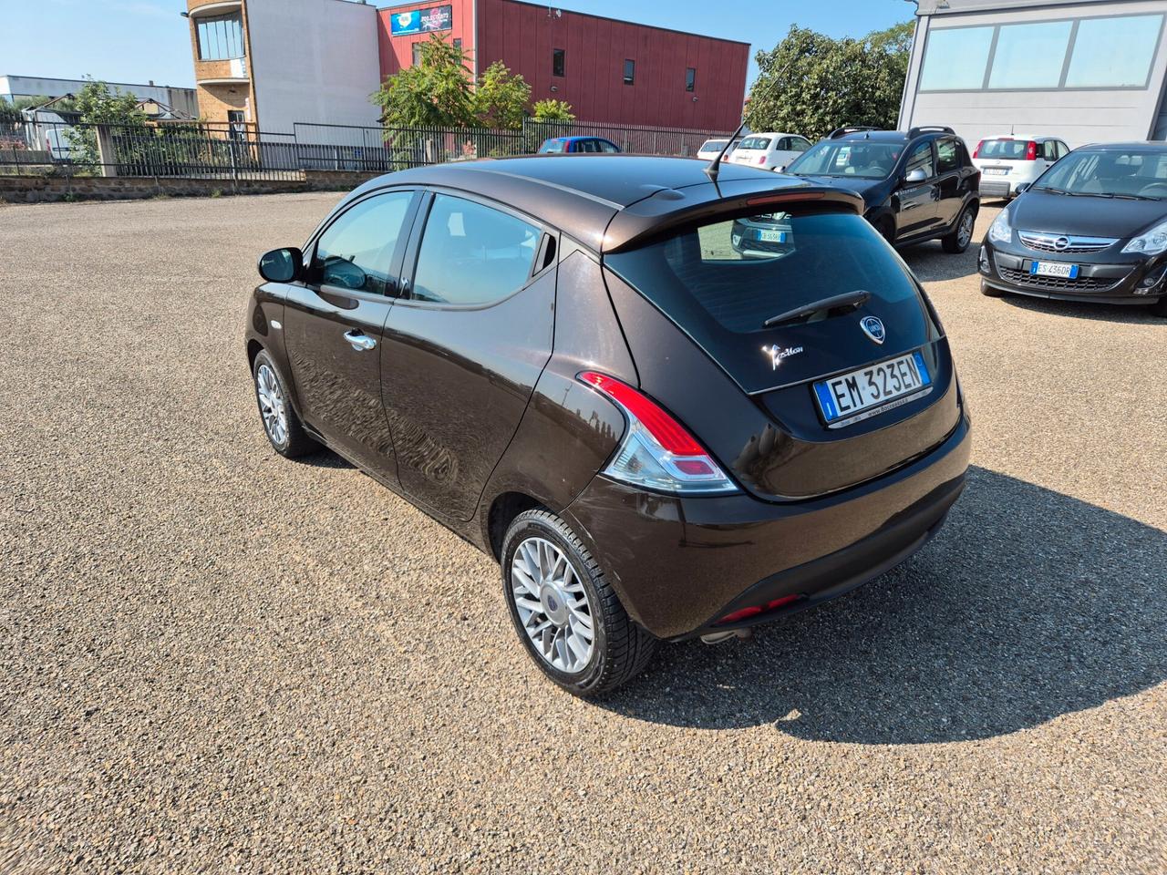 Lancia Ypsilon 1.2 69 CV 5 porte S&S Gold