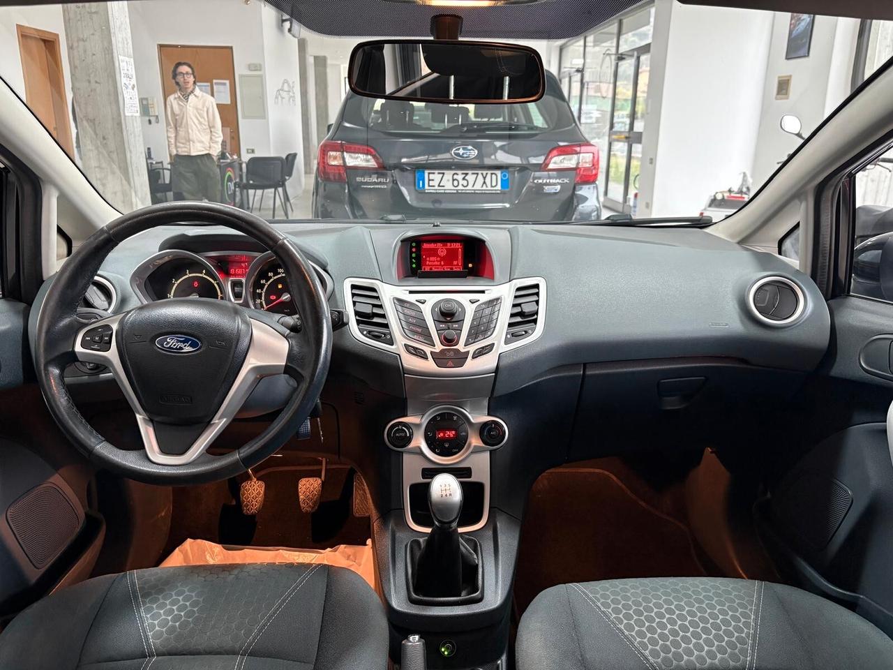 FORD FIESTA TITANIUM 1.4 5P. BENZINA/GPL