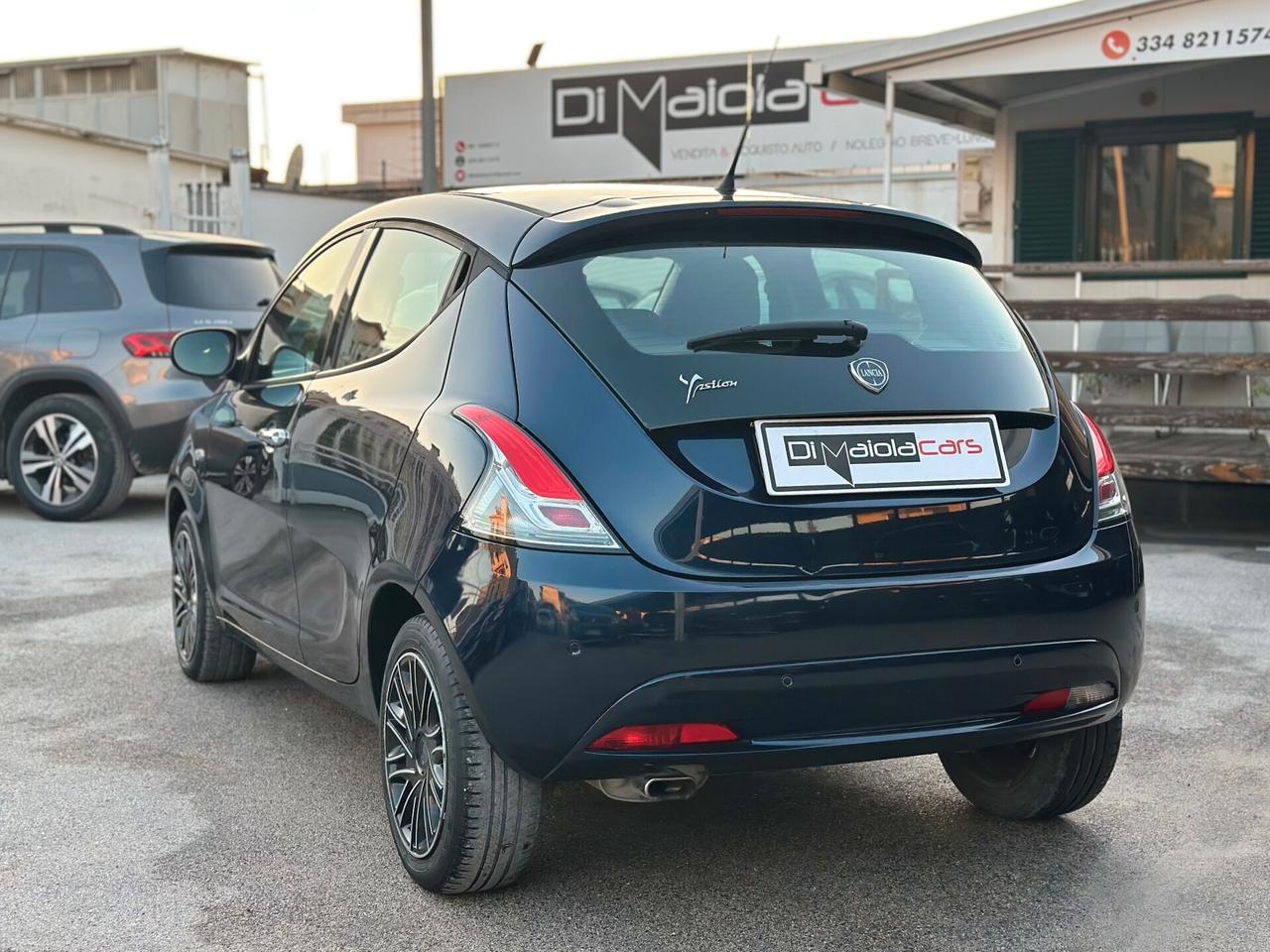 Lancia Ypsilon 1.2 69 CV 5 porte GPL Gold