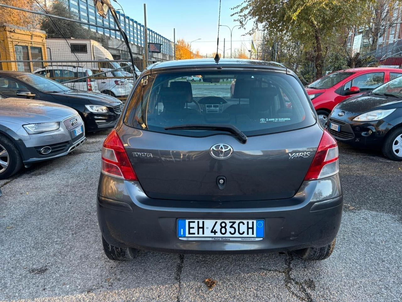 Toyota Yaris 1.0 - 5 porte Now ok Neopatentati