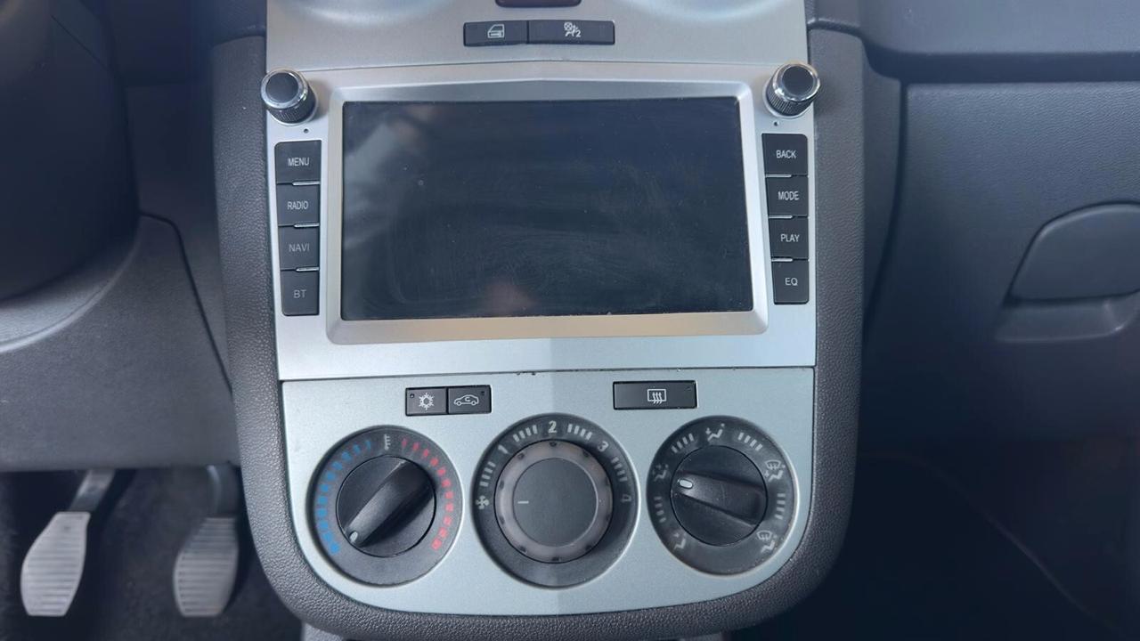 Opel Corsa 1.2 3 porte Sport