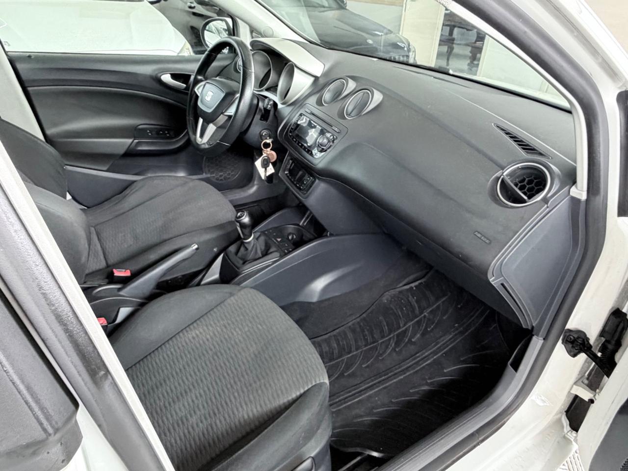 Seat Ibiza ST 1.6TDI 105CV NEOPATENTATI 2011