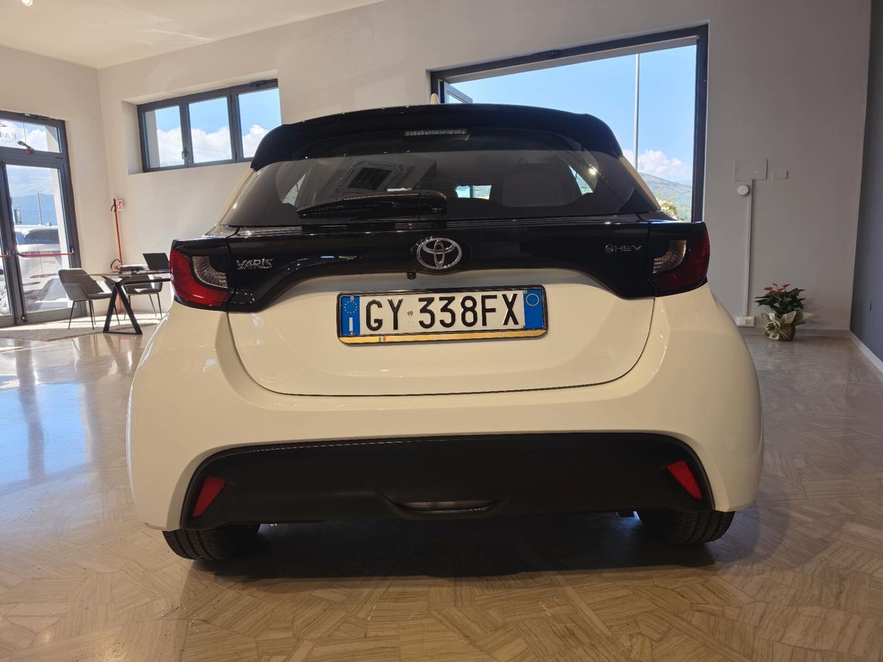 Toyota Yaris 1.5 Hybrid 5 porte Active