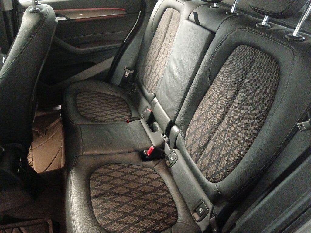 BMW X1 18 d xLine xDrive Steptronic