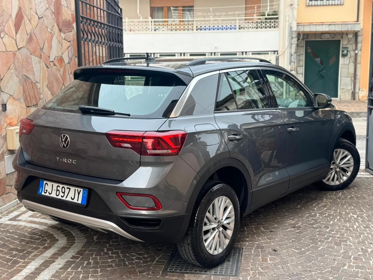 Volkswagen T-Roc 2.0 TDI SCR 150 CV DSG R-Line