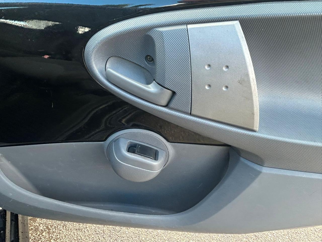 Peugeot 107 1.4 HDi 5p. Sweet Years GARANTITA