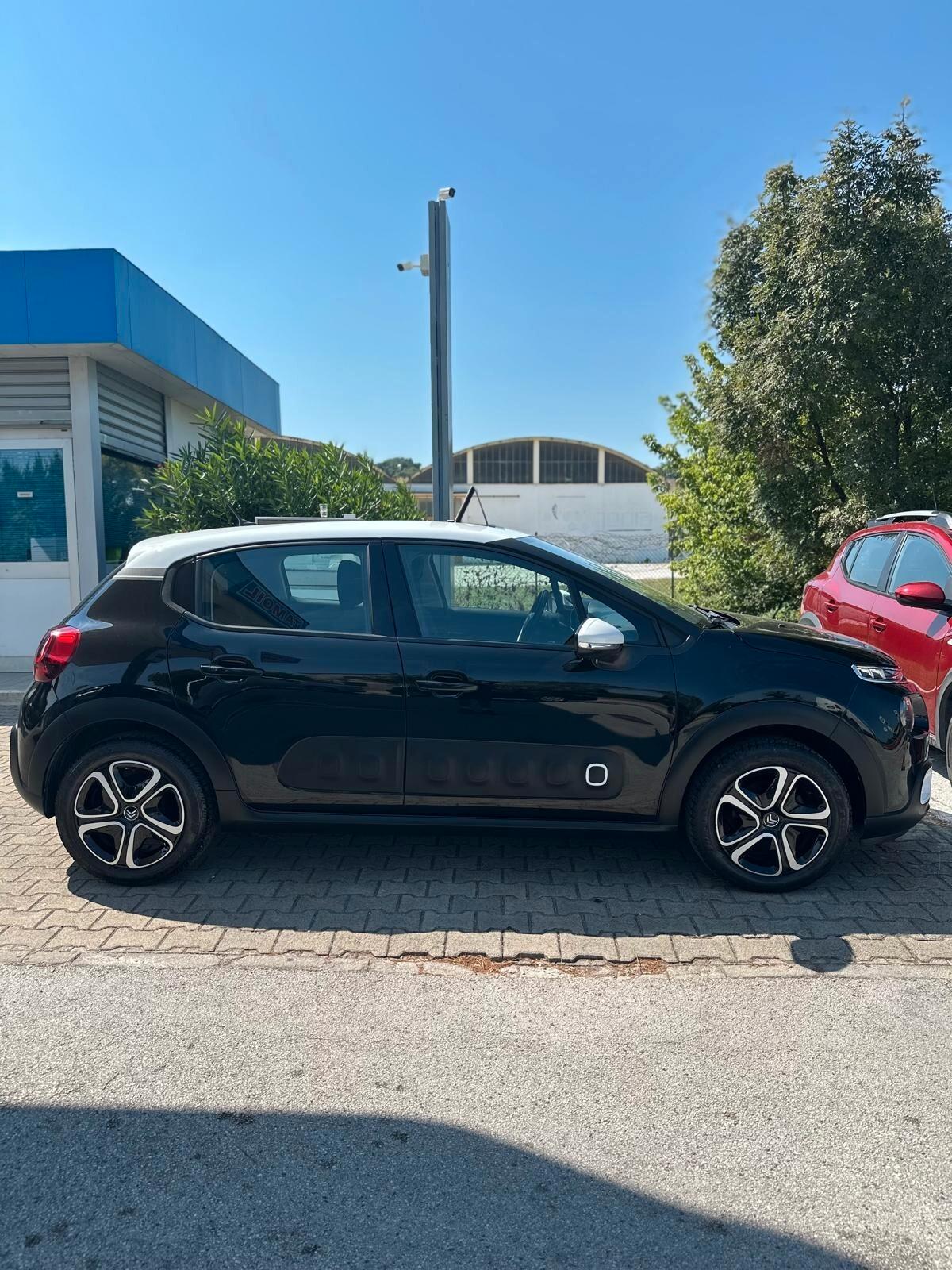 Citroen C3 PureTech 82 GPL Shine