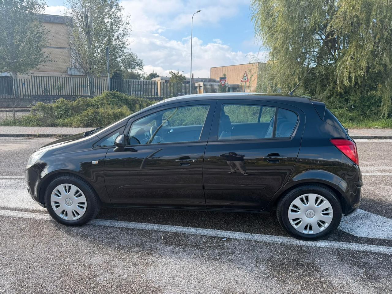 Opel Corsa 1.2 5 porte Cosmo *IMPECCABILE*
