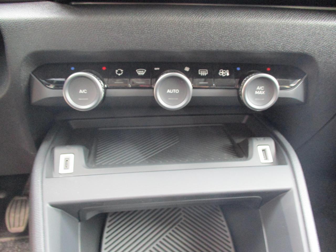 Citroen C4 1.2 puretech Plus s&s 130cv