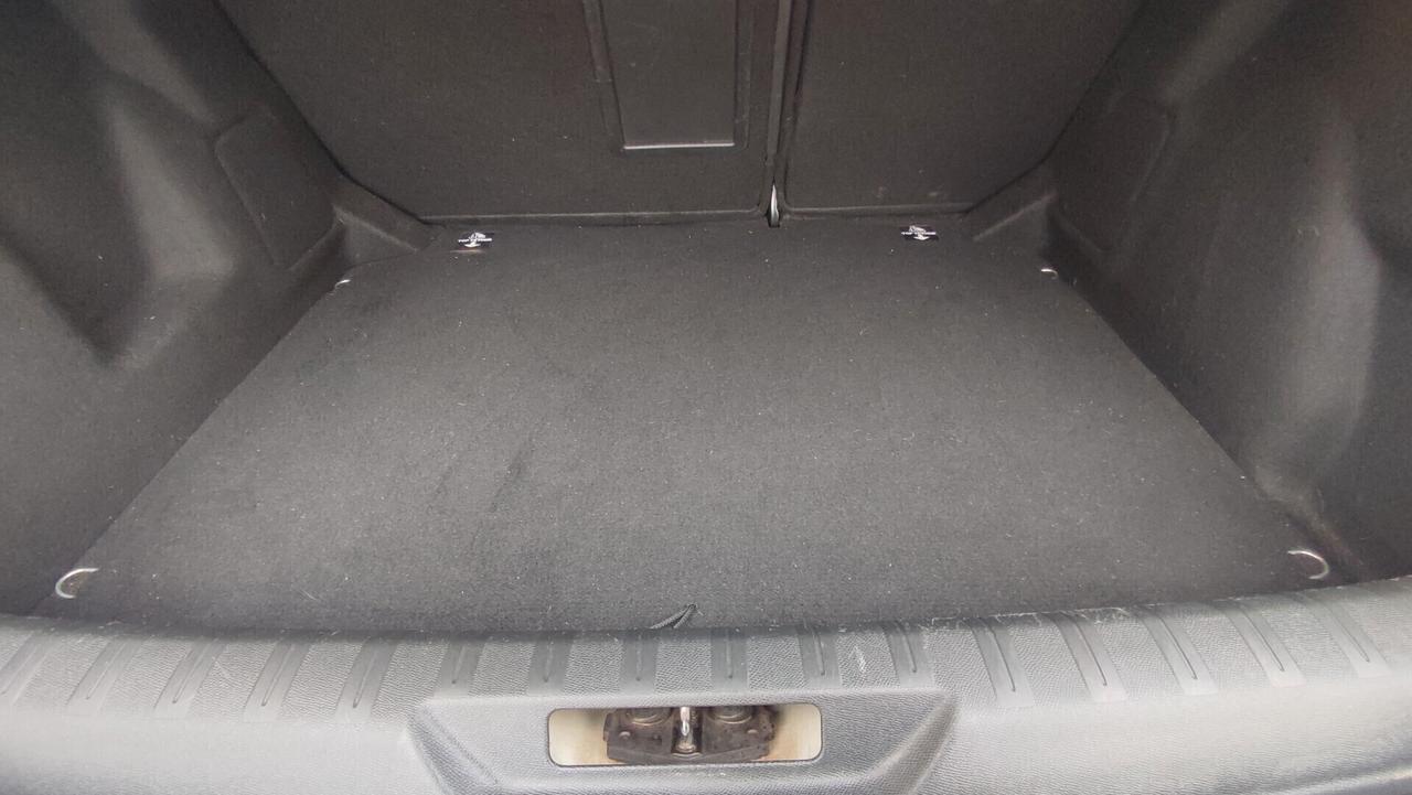 Peugeot 308 BERLINA TETTO PANORAMICO 1.6 HDI