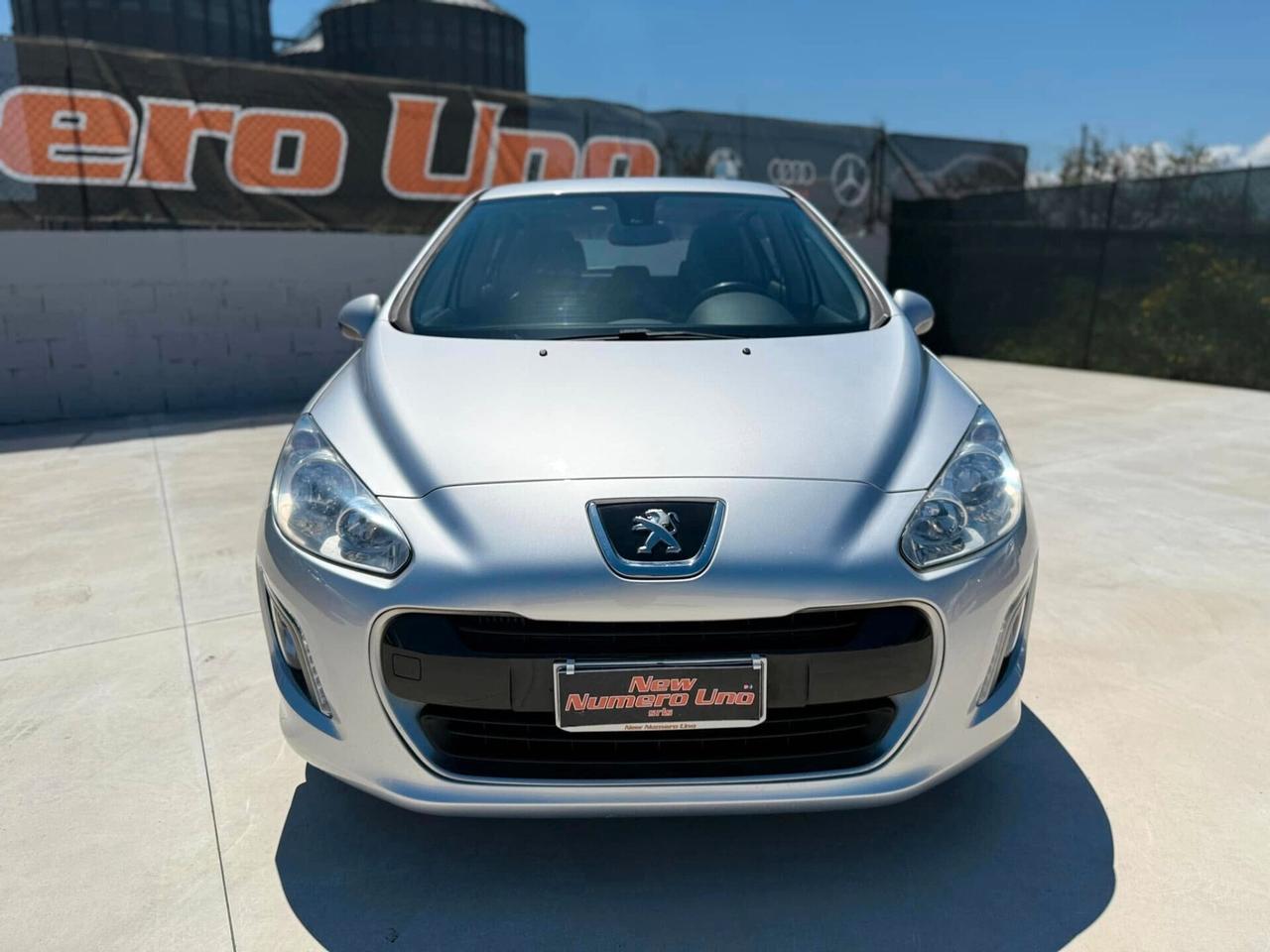 Peugeot 308 1.6 e-HDI 92cv Active 2012