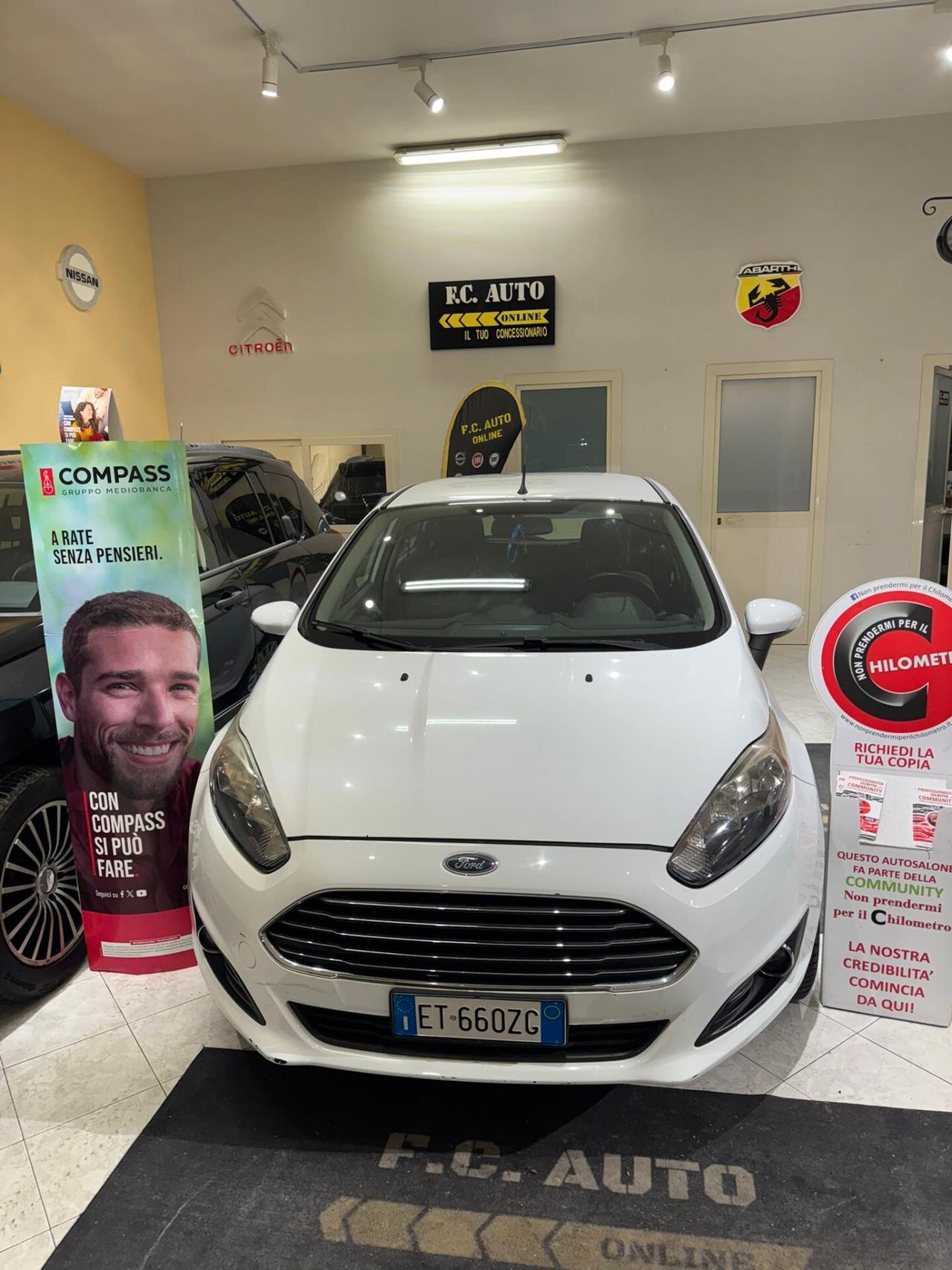 Ford Fiesta 1.5 TDCi 75CV 5 porte Titanium