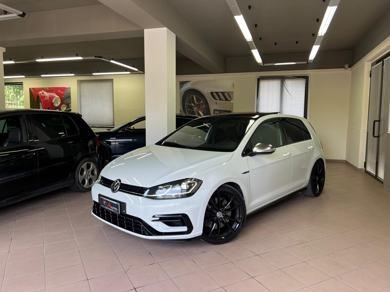 Volkswagen Golf R 2.0 TSI DSG 4MOTION 5p. BMT