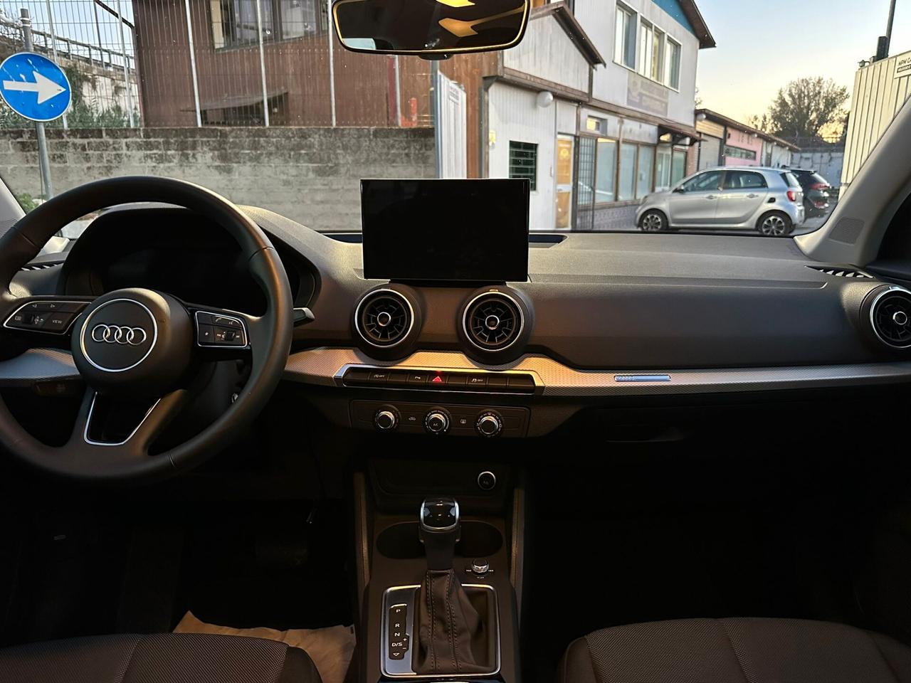 Audi Q2 35 TFSI S tronic Business