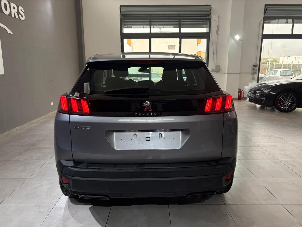 Peugeot 3008 BlueHDi 130 S&S EAT8 Active Pack