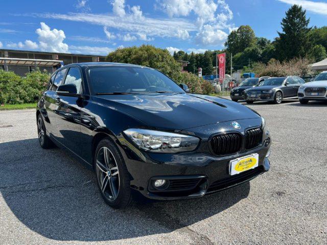 BMW 118 i 5p. Urban