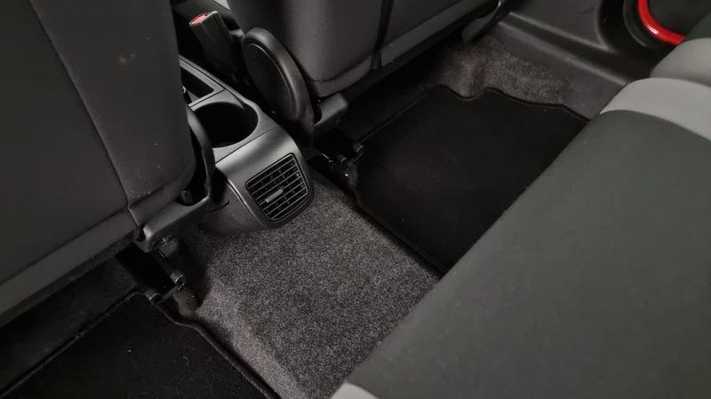 FIAT Doblò 1.3 MJT PC Combi N1 SX