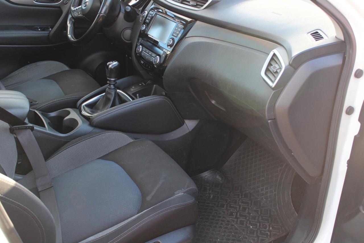 Nissan Qashqai 1.5 dCi tekna