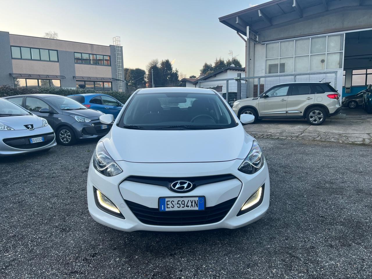 Hyundai i30 1.6 5p. Comfort*NEOPATENTATI