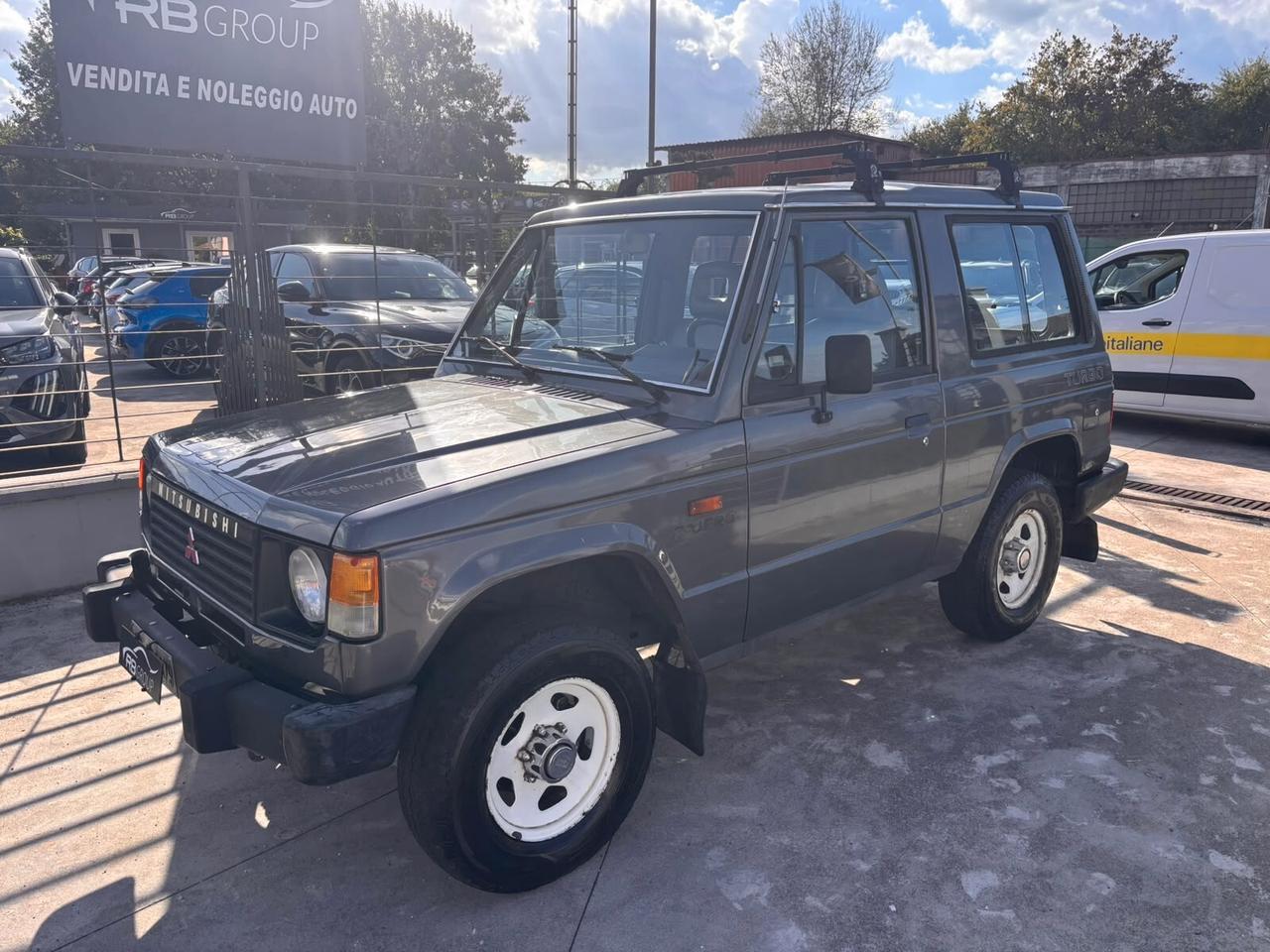 Mitsubishi Pajero 2.5 TD Metal-top