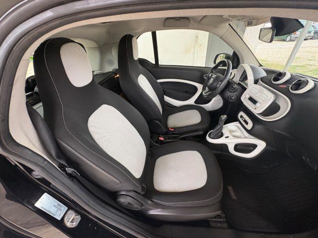 SMART ForTwo 70 1.0 Passion POCHI CHILOMETRI PRONTA CONSEGNA