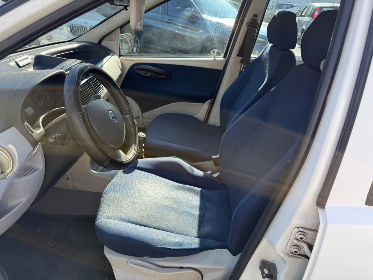 Fiat Punto 1.2i 16V cat 5 porte ELX