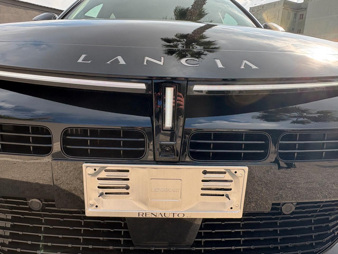 NUOVA Lancia Ypsilon Hybrid e-DCT LX AUTOMATIC