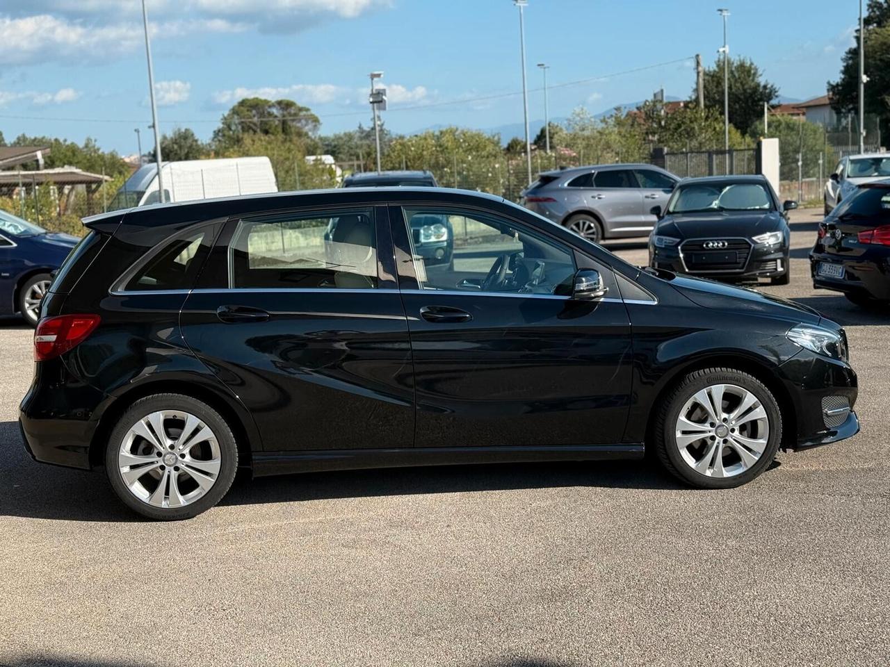 Mercedes-benz B 200 D SPORT LED/PELLE/NAVI AFFARE