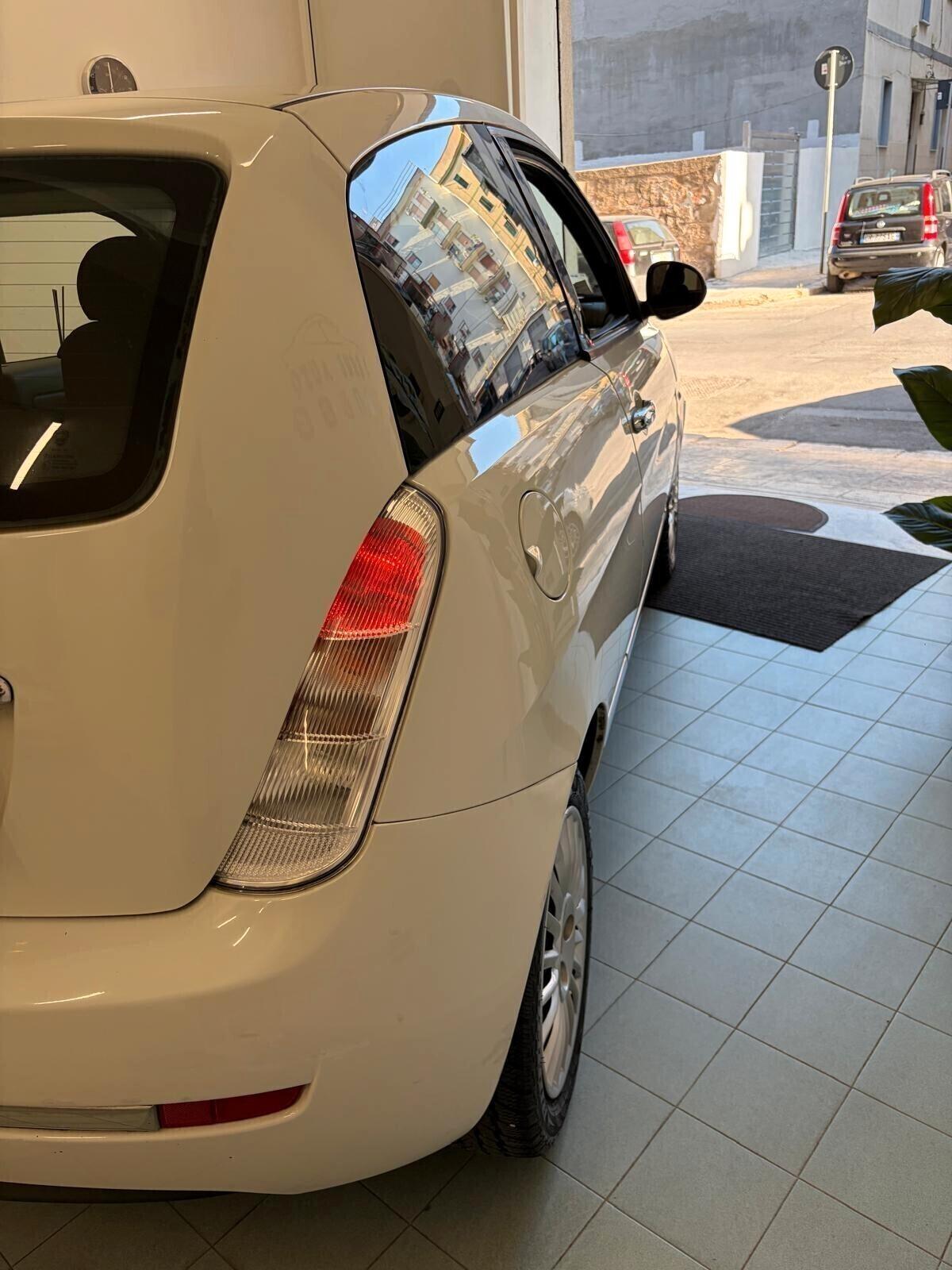 Lancia Ypsilon DIVA 1.2 EURO5 12 MESI DI GARANZIA