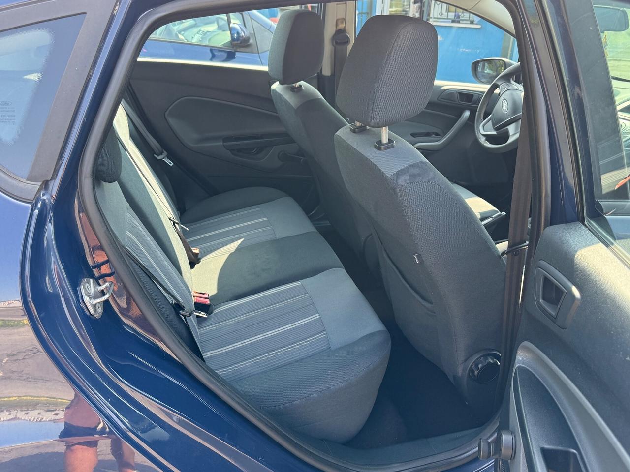 Ford Fiesta 1.6 TDCi 90CV 5 porte DPF Titanium